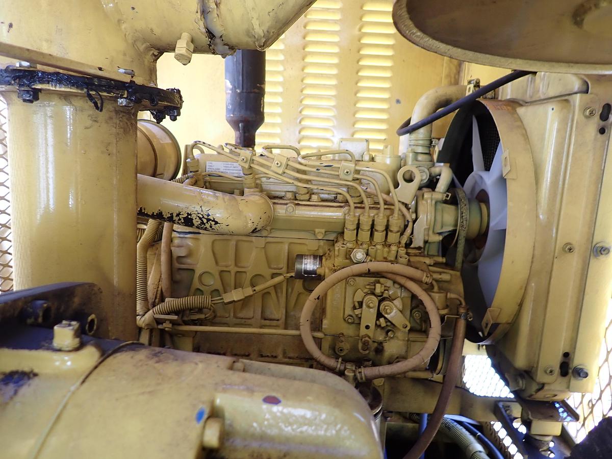Used 2002 Vector 09007 Vacuum Excavator HI-RAIL GEAR!
