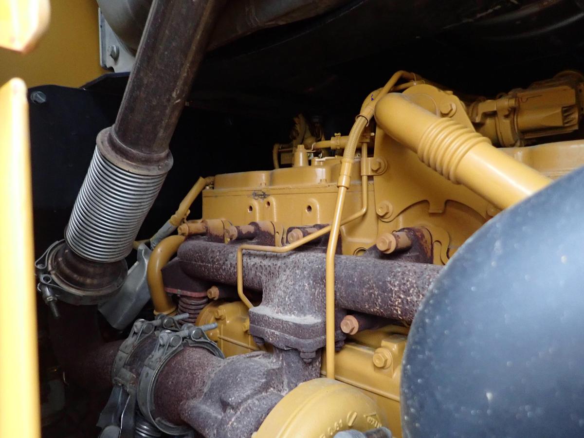 Used 2019 CAT 938M Wheel Loader