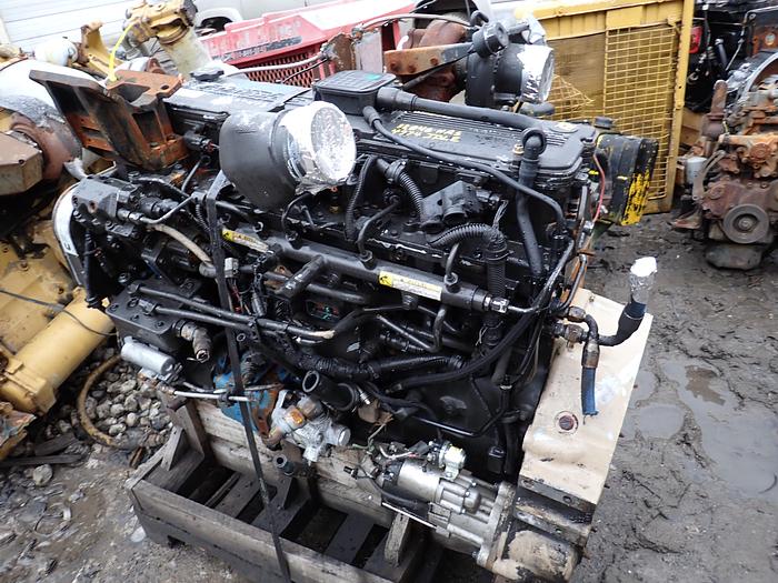 Used Cummins C8.3-300E Truck Engine CPL 8692