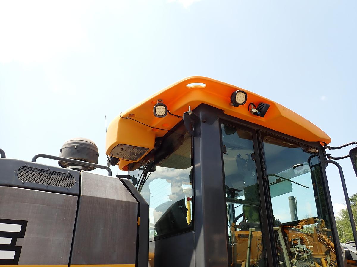 Used 2016 John Deere 772GP Motor Grader w/ GPS