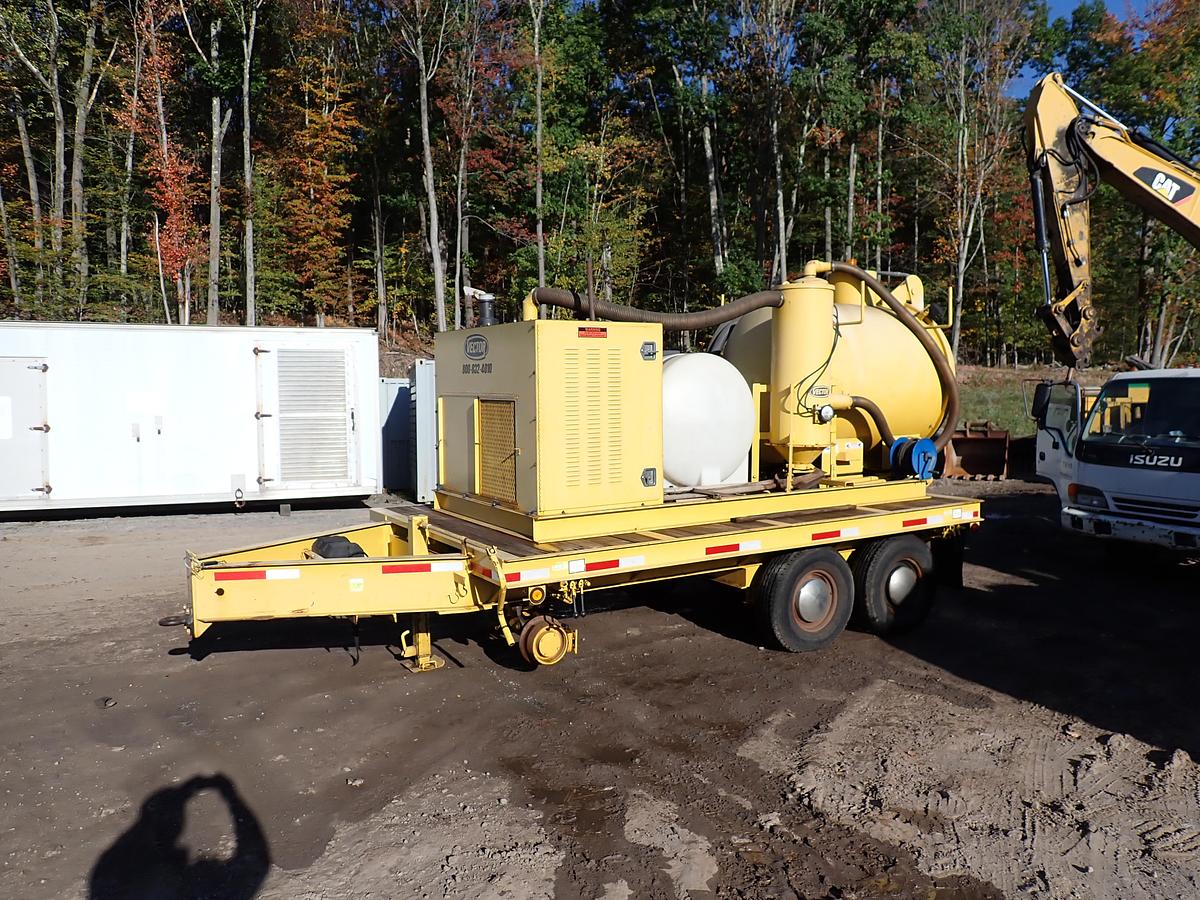 Used 2002 Vector 09007 Vacuum Excavator HI-RAIL GEAR!
