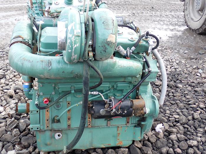 Used Detroit Diesel 8V71T MILITARY Engine 440 HP UNUSED SURPLUS