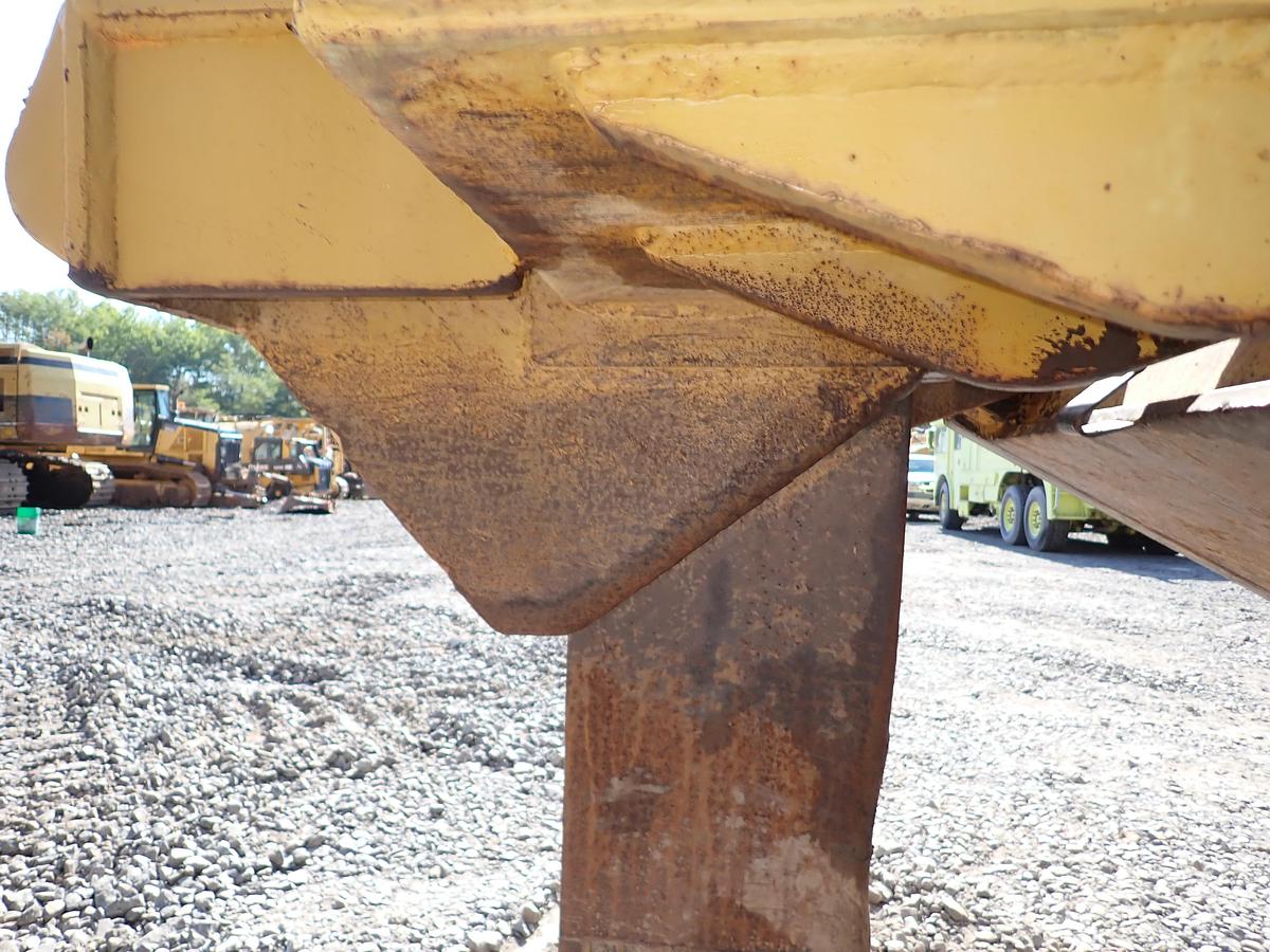 Used 1971 CAT D8H Crawler Dozer w/ RIPPER!