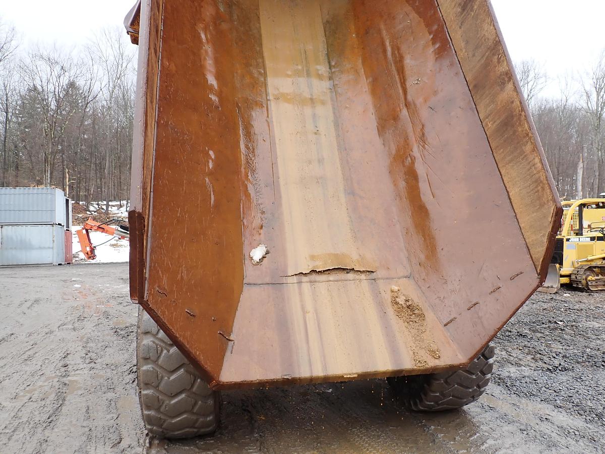 Used 2000 John Deere 300C Articulated Haul Truck