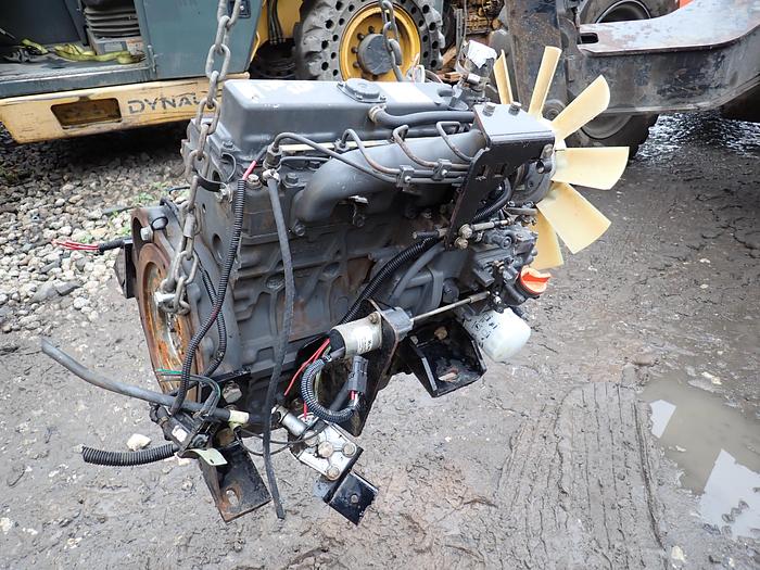 Used 2004 Kubota V2203-ES Industrial Diesel Engine