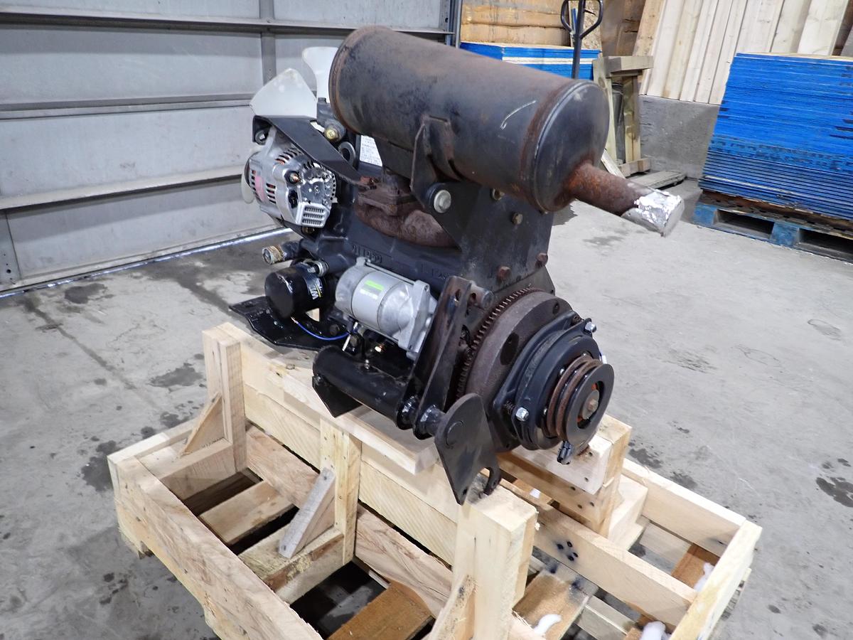 Used 2005 Kubota D1105 Diesel Engine