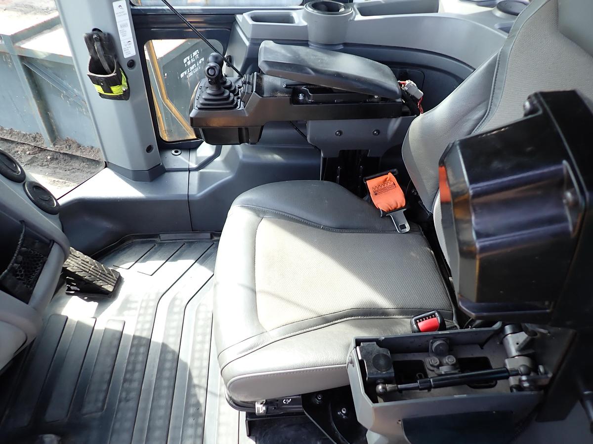 Used 2024 John Deere 844-P Tier Wheel Loader 2900 HOURS