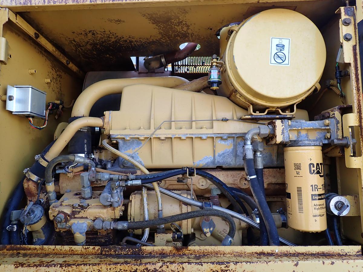 Used 1998 CAT 163H Motor Grader