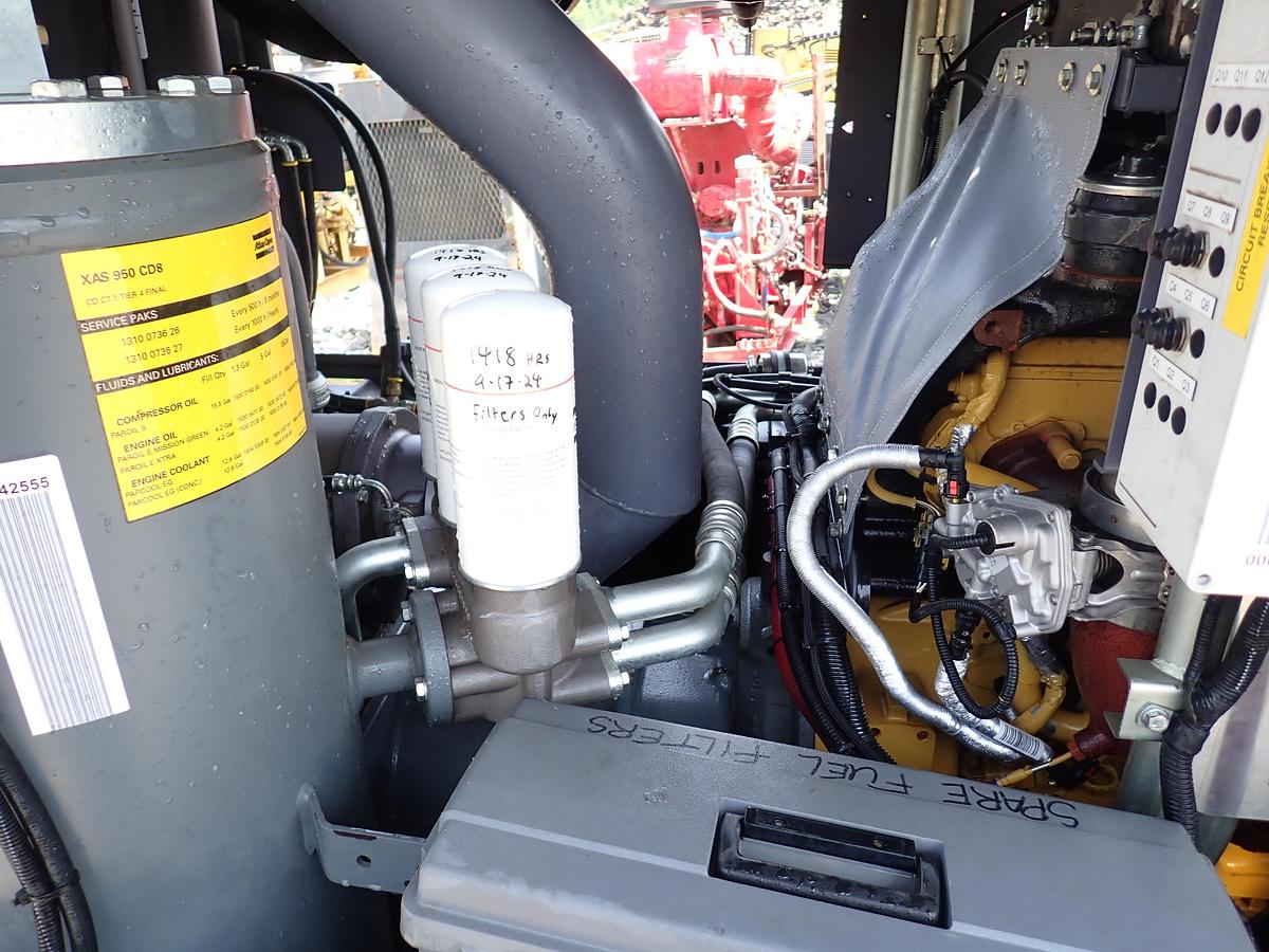 Used 2019 Atlas Copco XAS950CD8 950 CFM Air Compressor 1496 HOURS