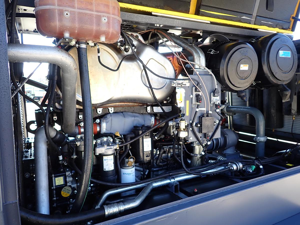 Used 2020 Atlas Copco XAS950 PD8 950 CFM Air Compressor 490 HOURS!!