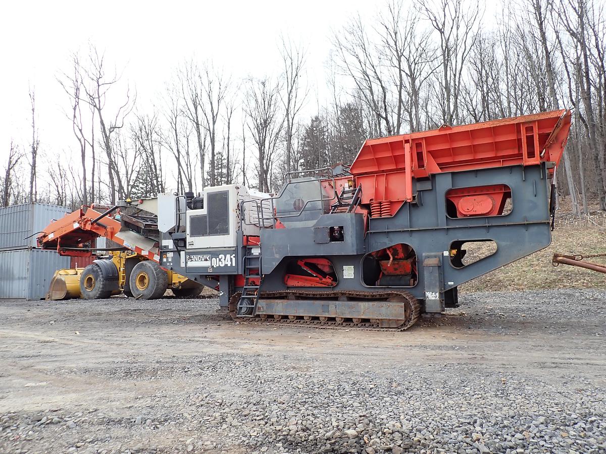 Used 2014 Sandvik QJ341 Jaw Crusher