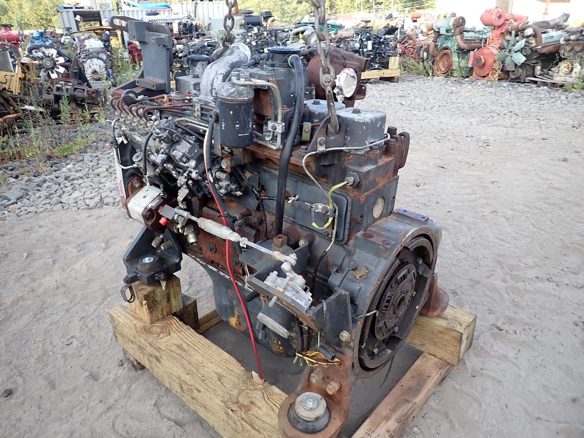 Used 2004 Komatsu SAA6D102E-2 PW220-7K Excavator