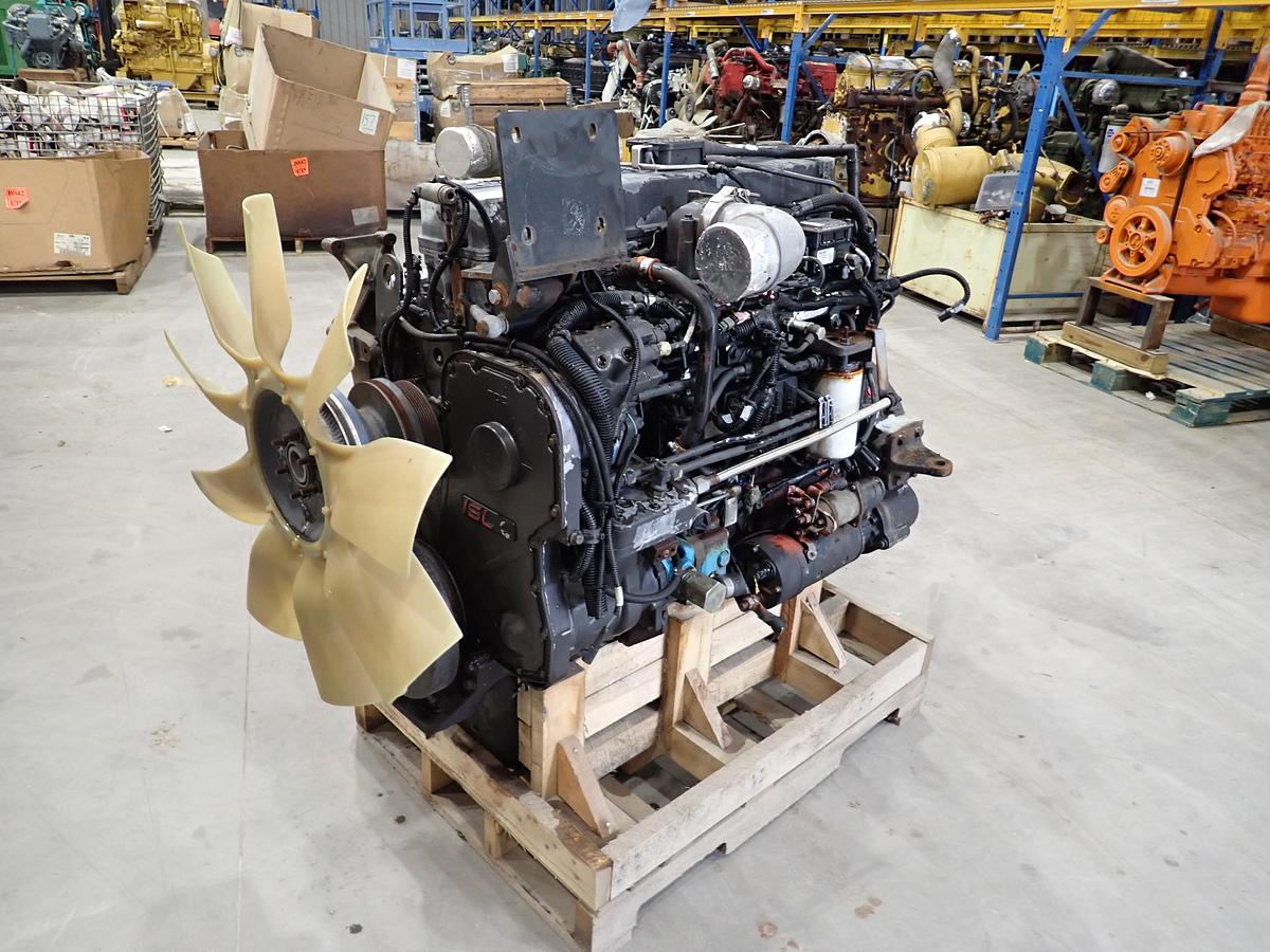 Used 2005 Cummins ISL-370 Diesel Truck Engine LOW MILES! CPL 8389