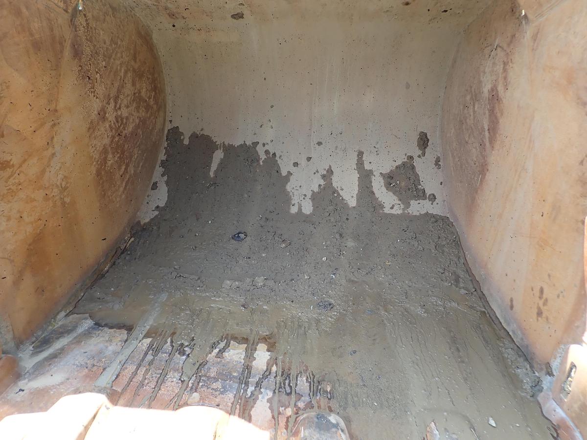 Used 2021 John Deere 870G LC Hydraulic Excavator MASS EXCAVATING BOOM