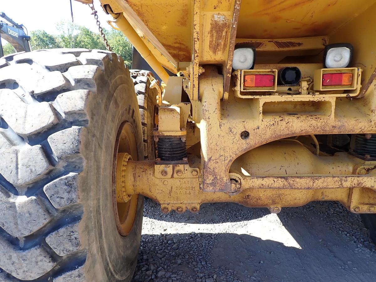 Used 2004 CAT 735 Articulated Haul Truck