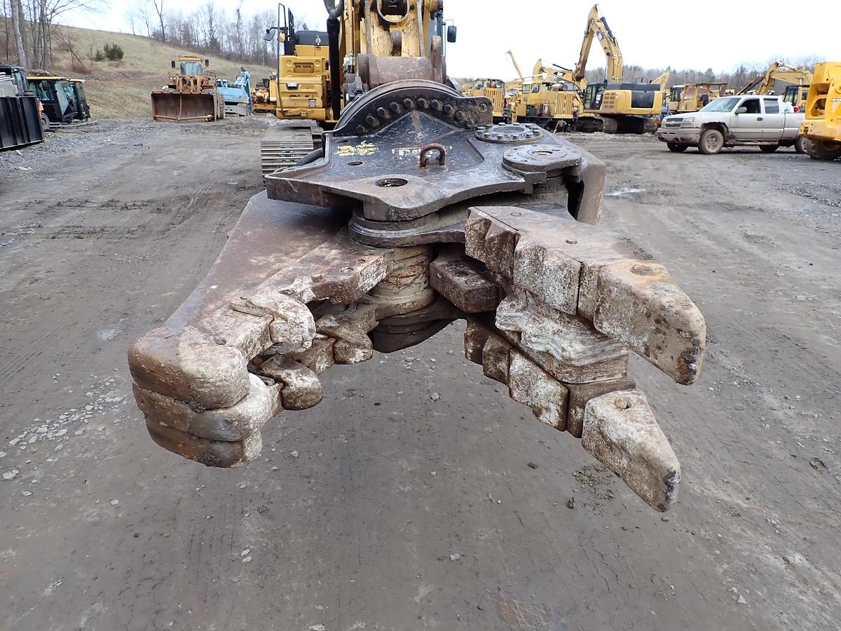 Used 2016 CAT MP318 Multiprocessor Concrete Shear