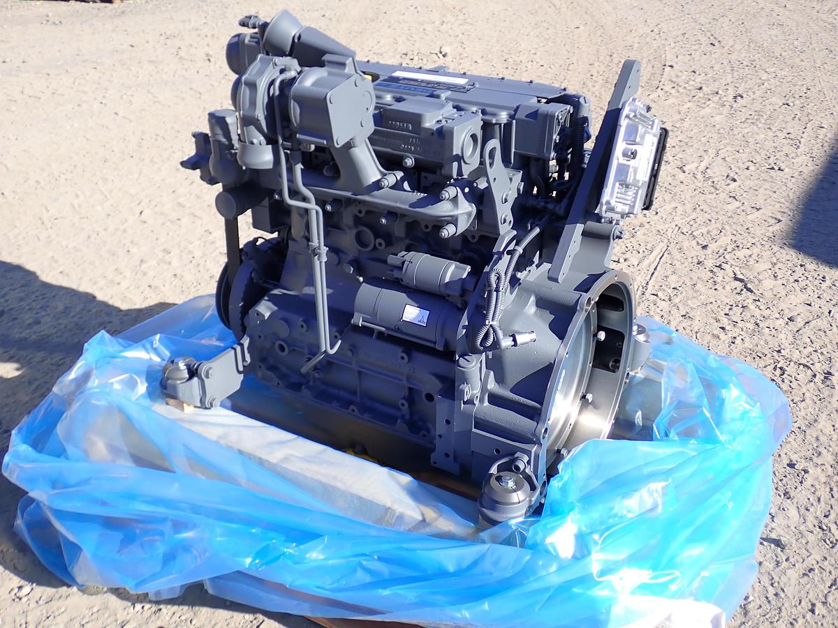 Deutz TCD2012 L04 2V FACTORY NEW ENGINES! 138 HP 