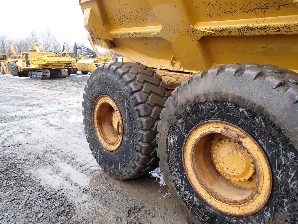 Used 2000 John Deere 300C Articulated Haul Truck