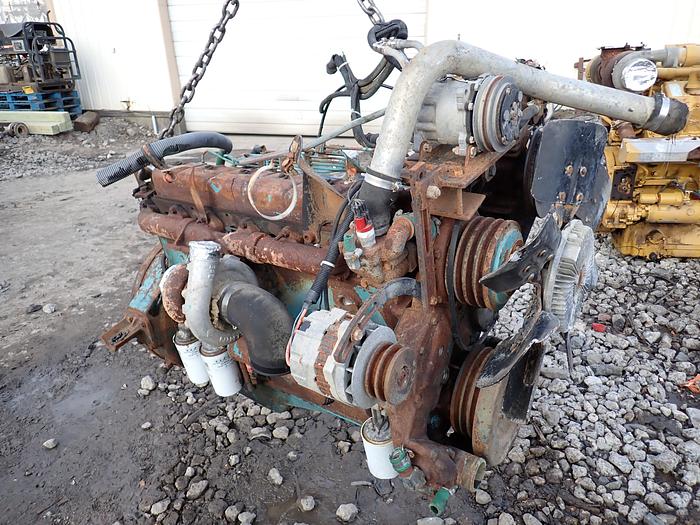 Used 1993 International DT466C E270F 270 HP Truck Engine