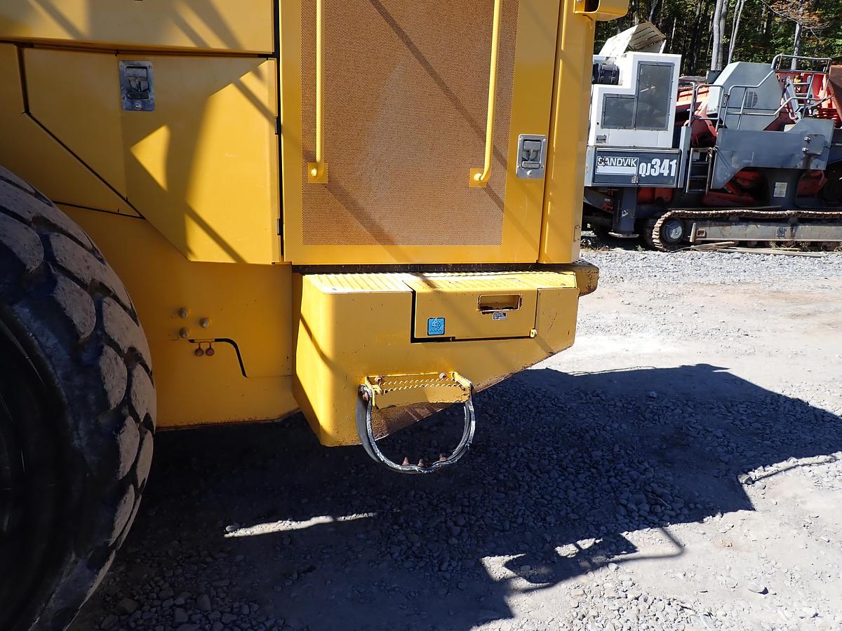 Used 2019 John Deere 744L Wheel Loader QUICK COUPLER!