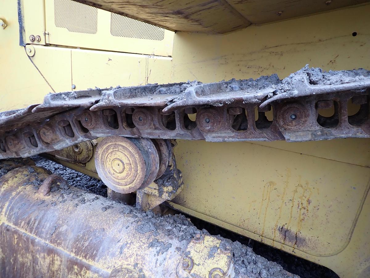 Used 2004 CAT D6R XL II