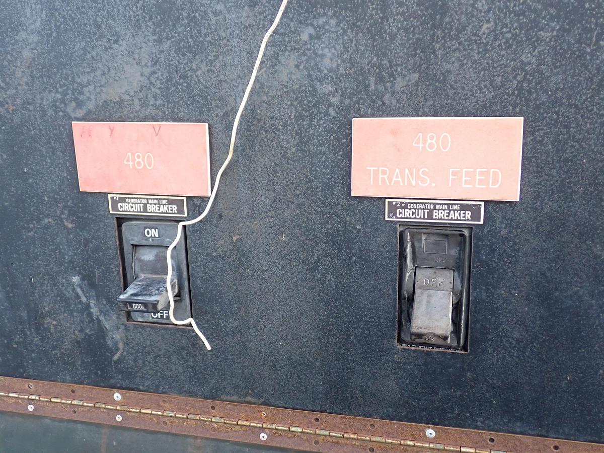 Used 1986 Onan 400.0DFN 400 KW STANDBY Generator