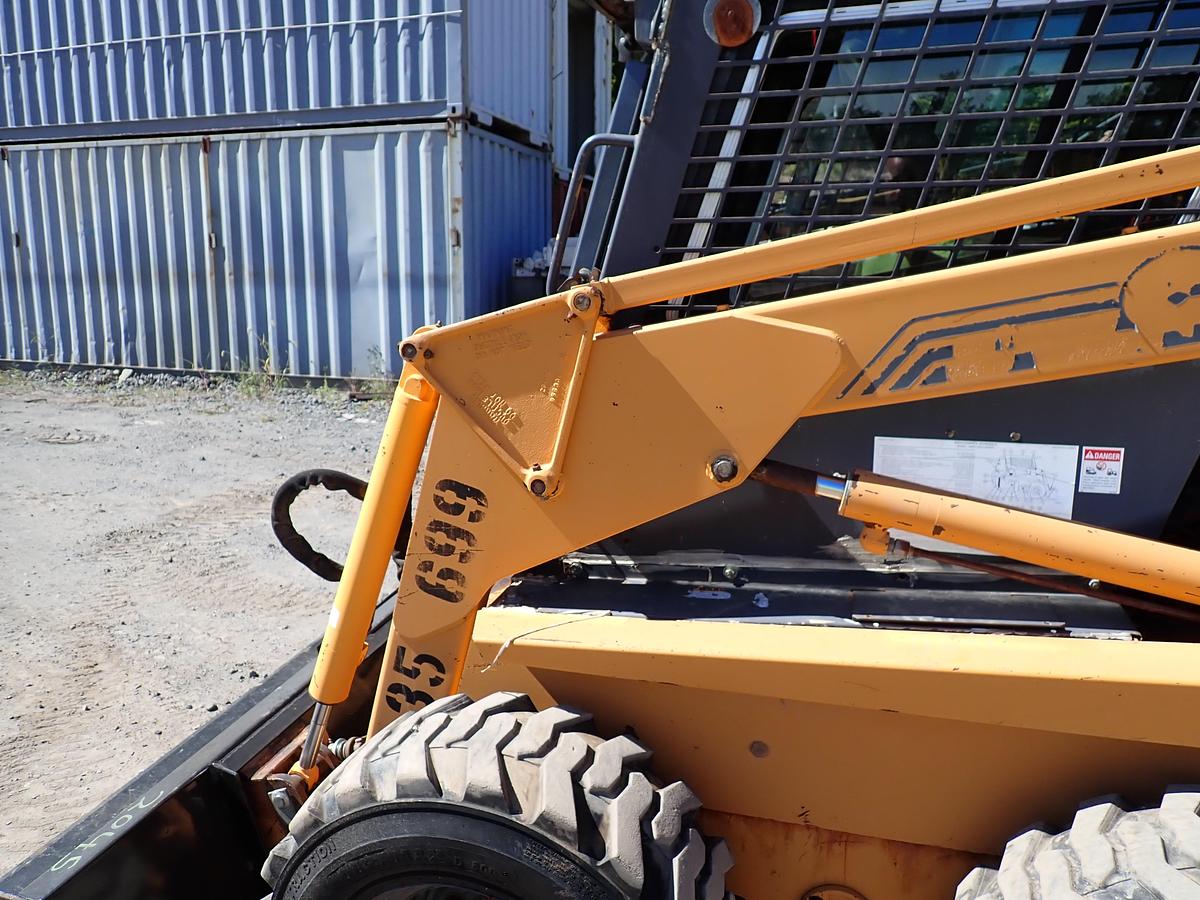 Used 2001 Case 1845C Skidsteer Loader HIGH FLOW!