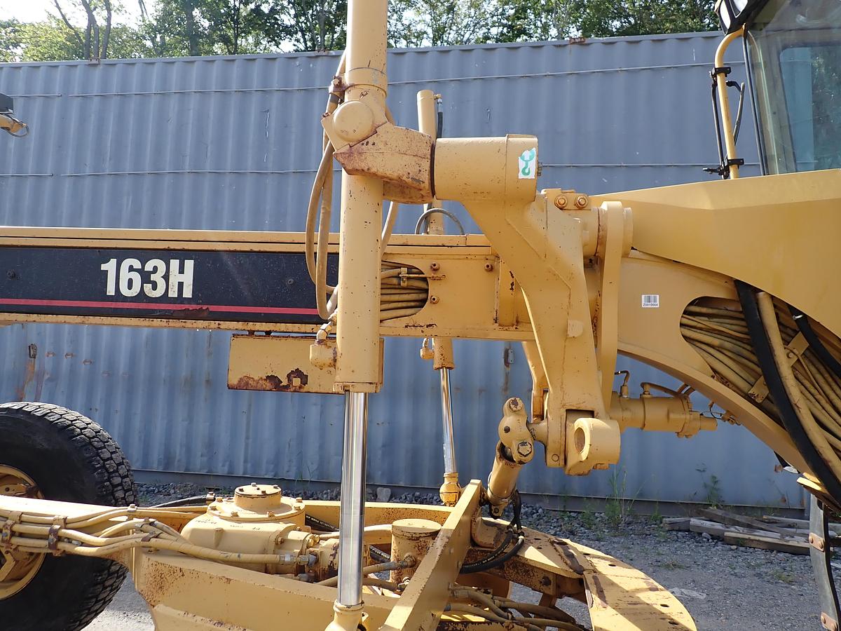 Used 1998 CAT 163H Motor Grader