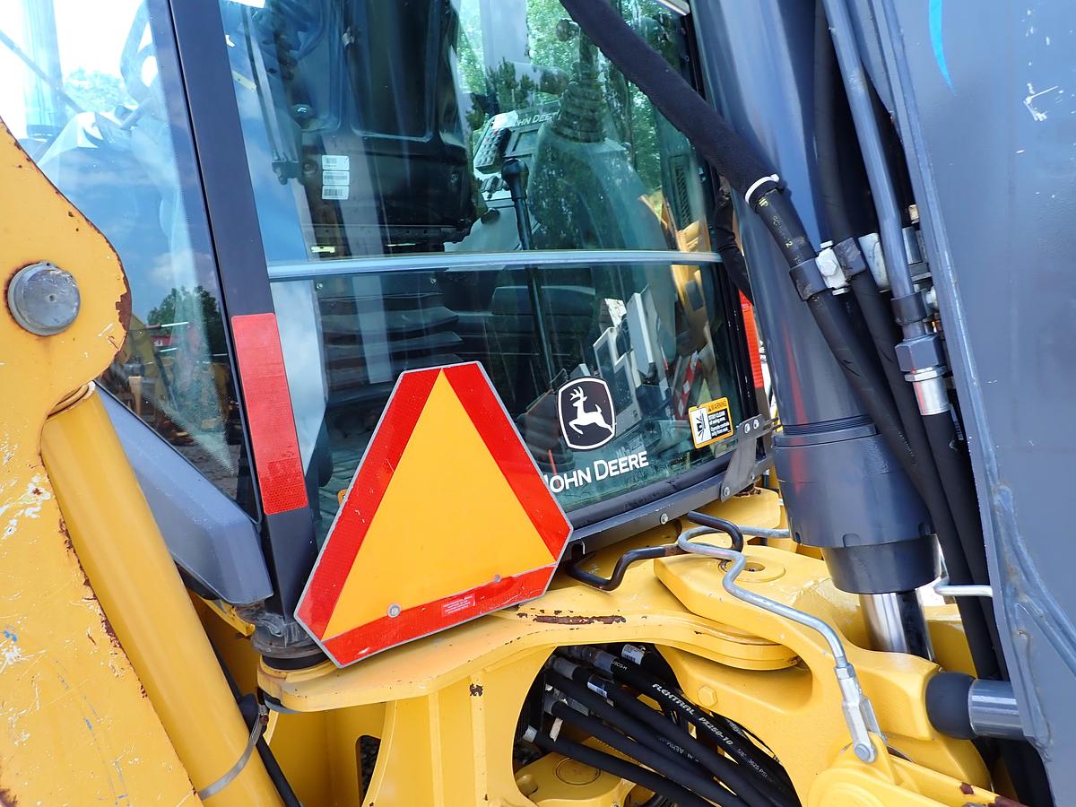 Used 2018 John Deere 410L Loader Backhoe LOADED! Q/C FORKS EXTENDAHOE