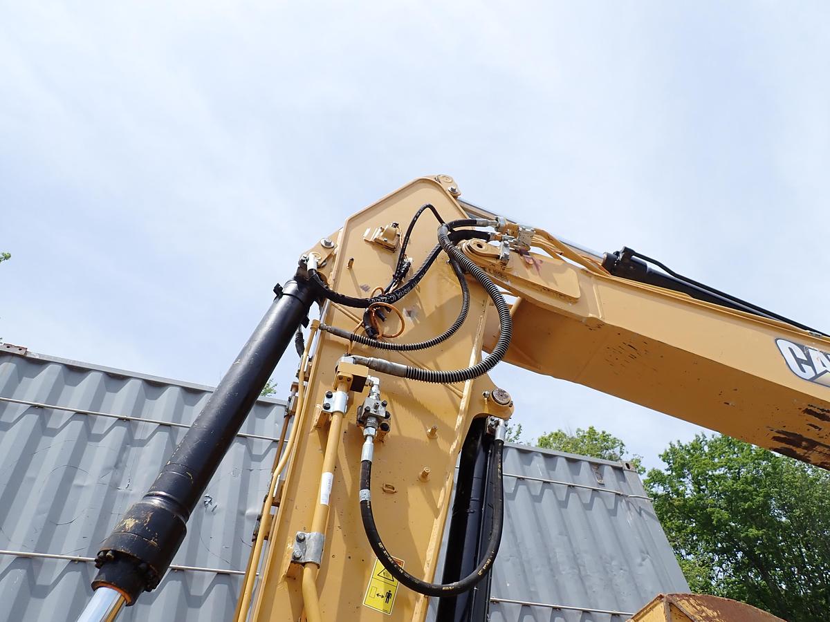 Used 2022 CAT 323 Excavator HYDRAULIC THUMB! 