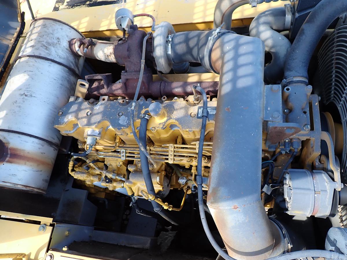 Used 2004 John Deere 330C LC Hydraulic Excavator
