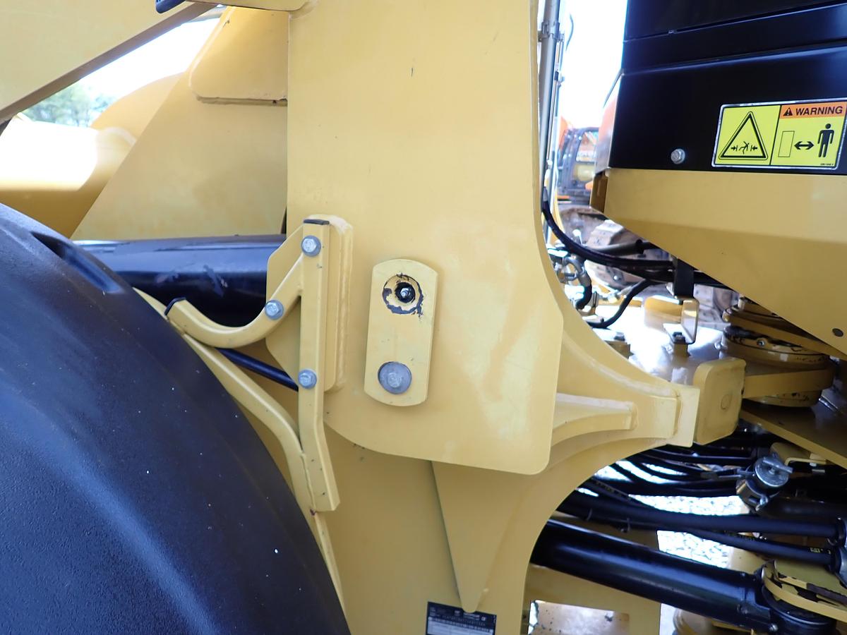 Used 2011 CAT 928HZ Wheel Loader 6000 HOURS! QUICK COUPLER