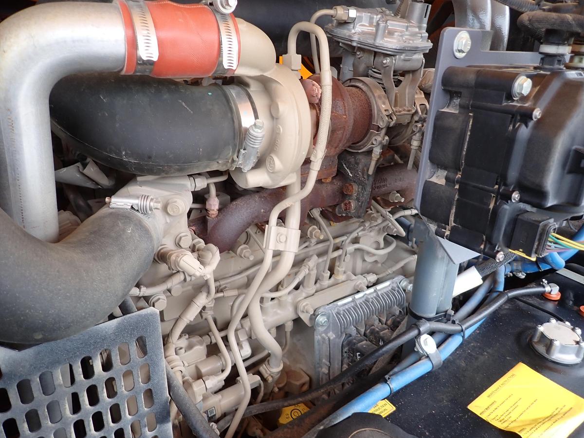 Used 2023 Atlas Copco XAS400-200 Air Compressor 