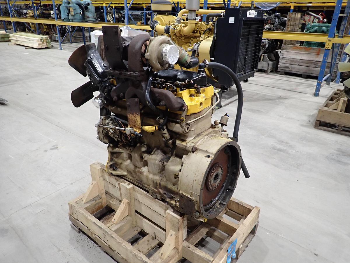 Used John Deere 4045TF001
