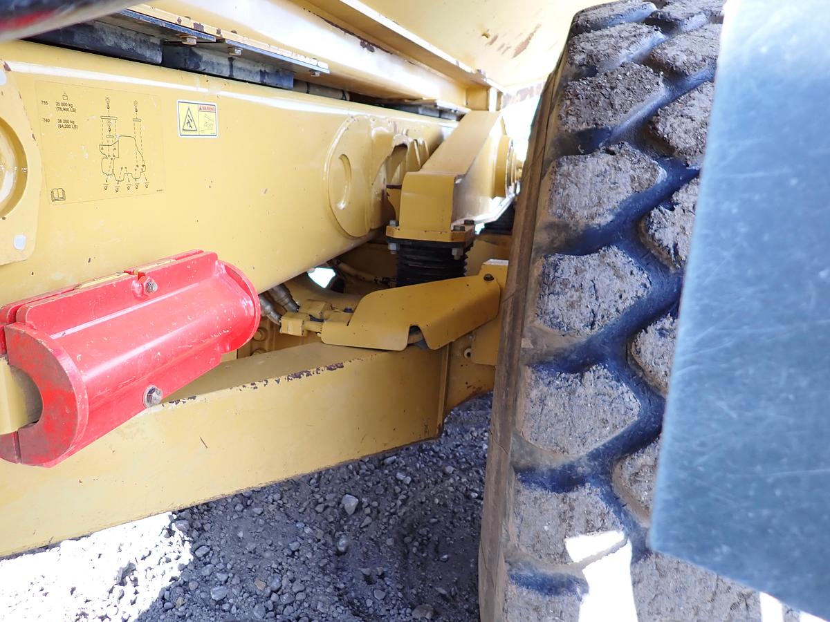 Used 2014 CAT 740B Articulated Truck