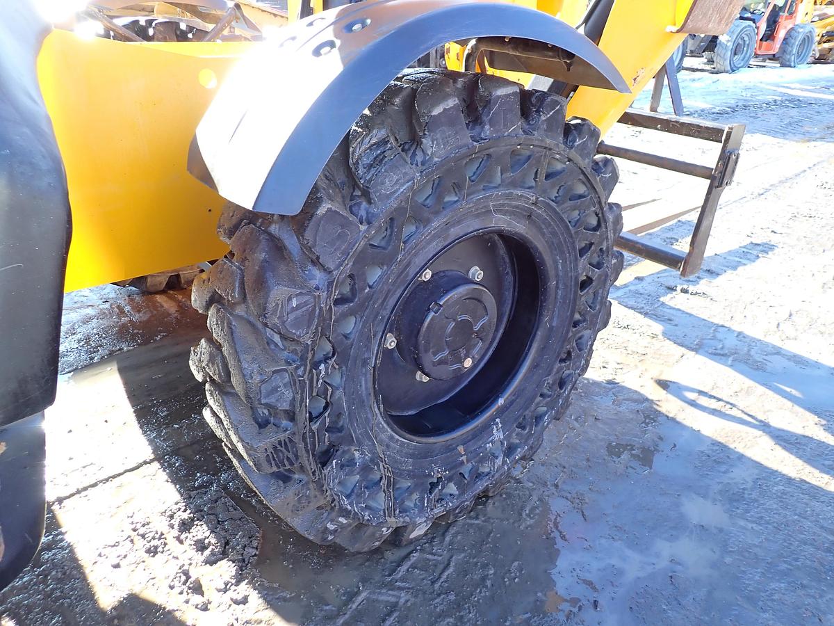 Used 2018 JCB 510-56 10K Telehandler