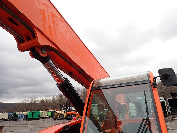 Used 2009 Lull 944E-42