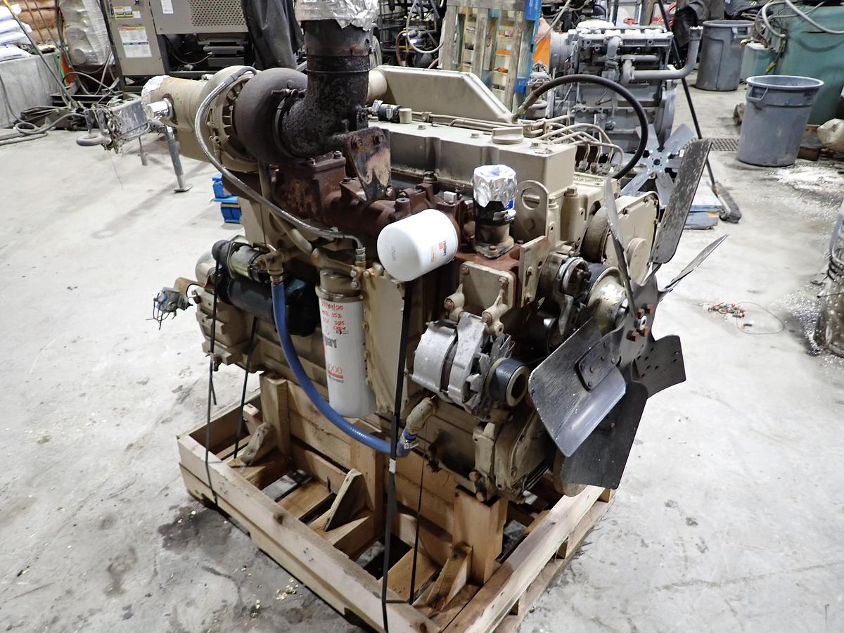Used 1995 Cummins 6CTA 8.3 Turbo Diesel Engine 384 HOURS!