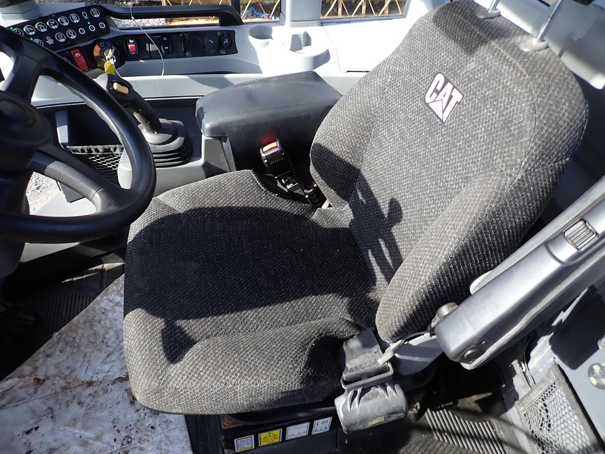 Used 2019 CAT 930M Wheel Loader