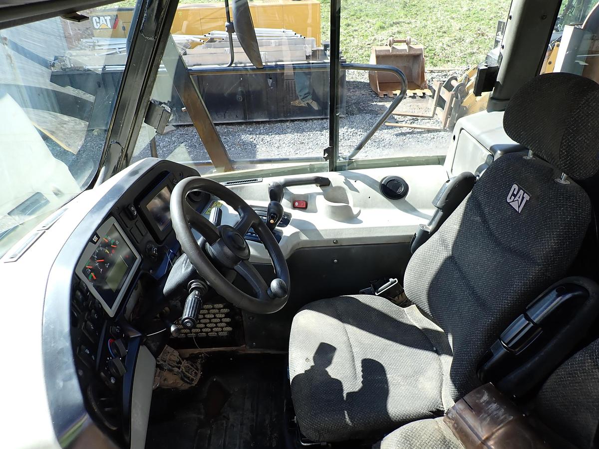 Used 2014 CAT 740B Articulated Truck