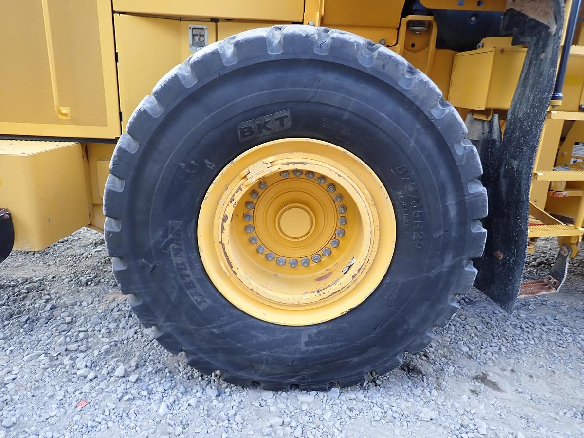 Used 2017 John Deere 844K III Wheel Loader AGGREGATE HANDLER