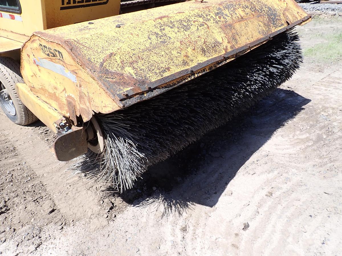 Used 2001 Rosco Challenger II