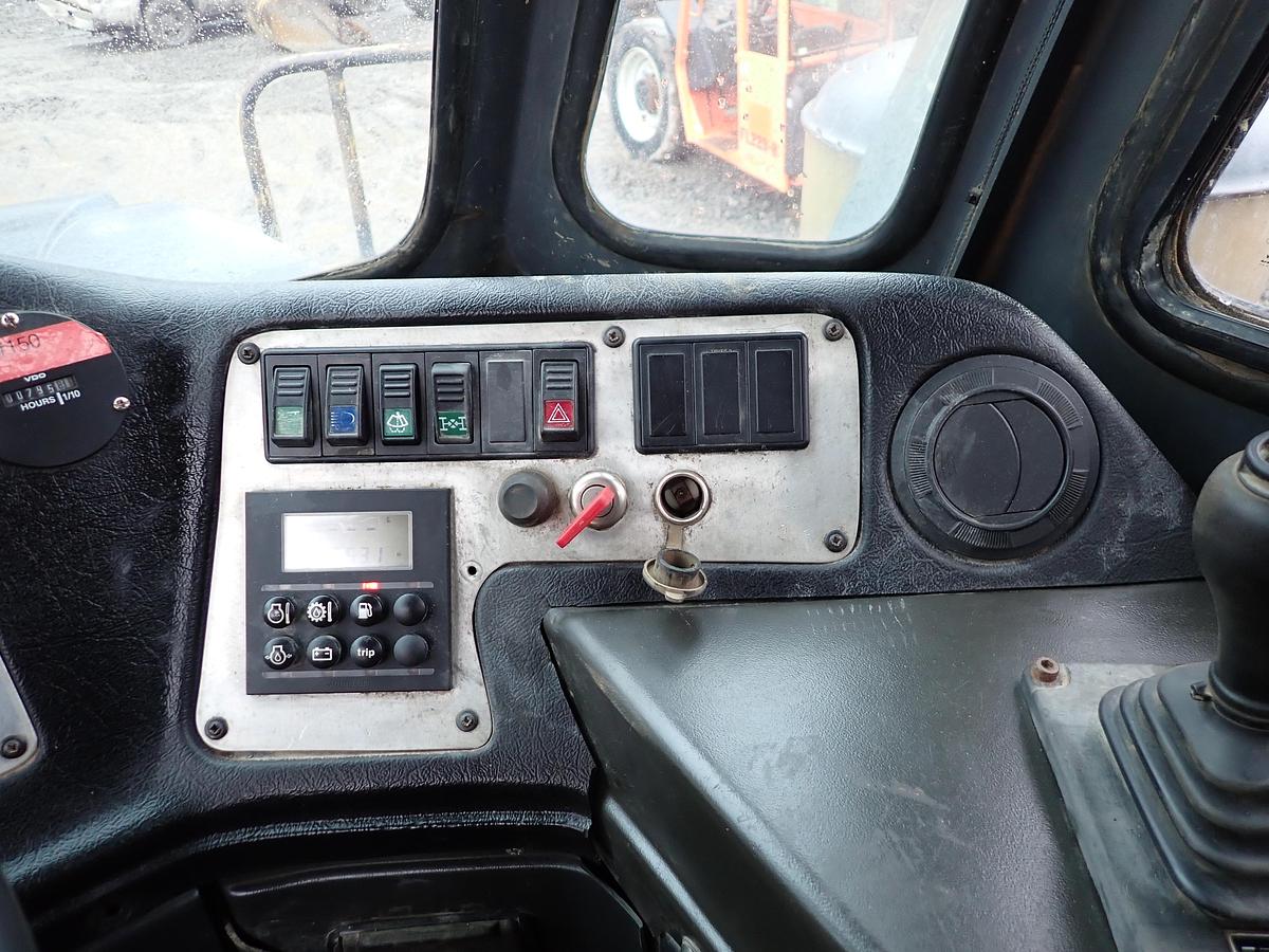 Used 2000 John Deere 300C Articulated Haul Truck