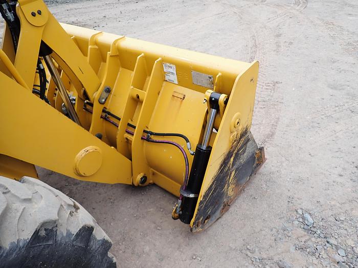 Used 2018 CAT 420F2 Loader Backhoe