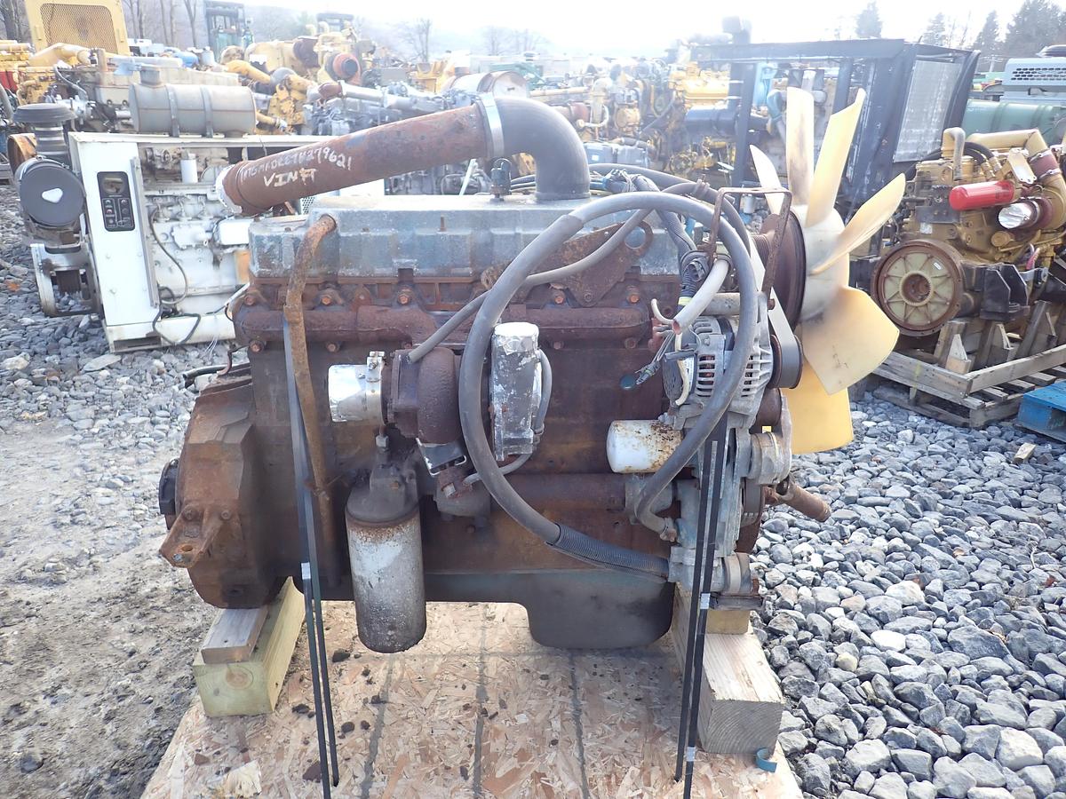 Used 2000 International DT530E Truck Engine