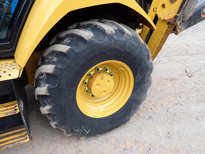 Used 2018 CAT 420F2 Loader Backhoe