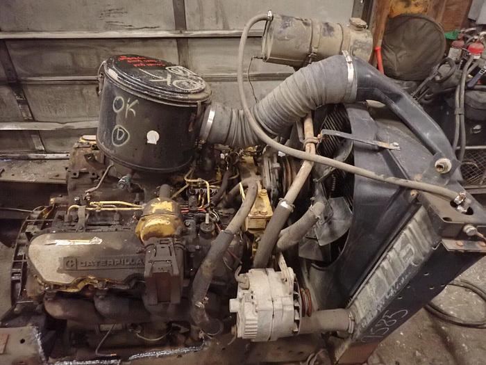 Used Caterpillar 3208 Diesel Engine STRONG RUNNER! 210 HP V8 Truck CAT