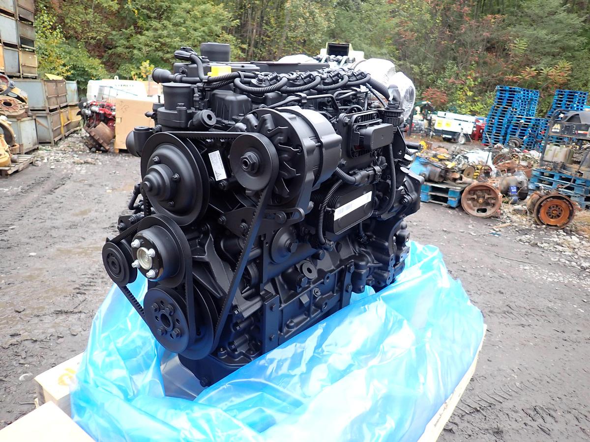 2024 Deutz D2.9 L4 Diesel Engine FACTORY NEW!