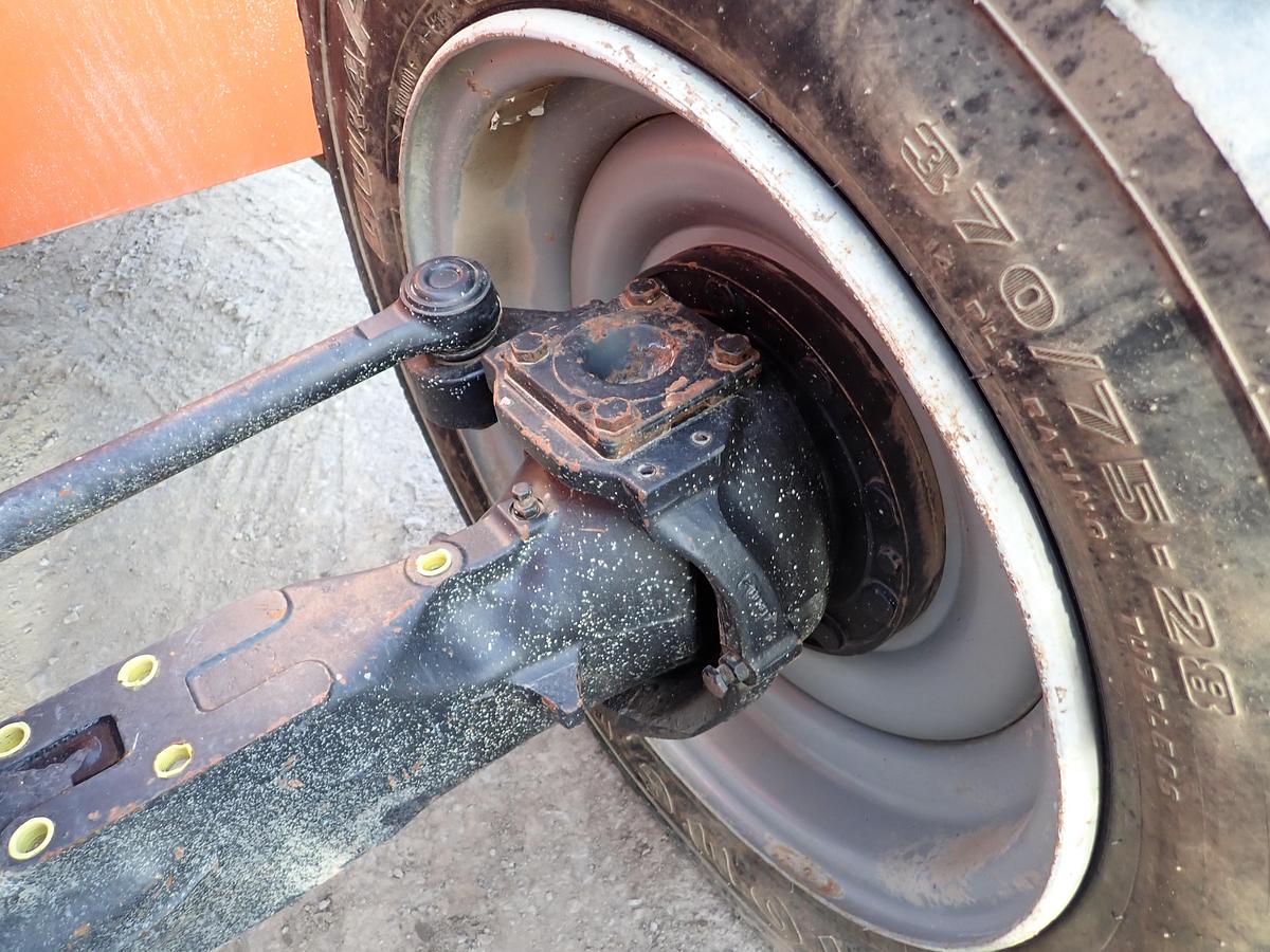 Used 2018 Skytrak 8042 8K Telehandler