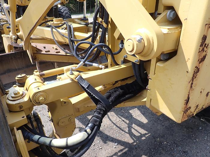 Used 2015 CAT 120M2 AWD